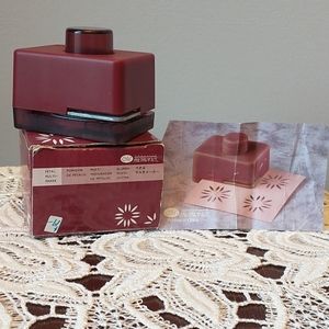 Creative Memories Petal Multi-Maker NWT